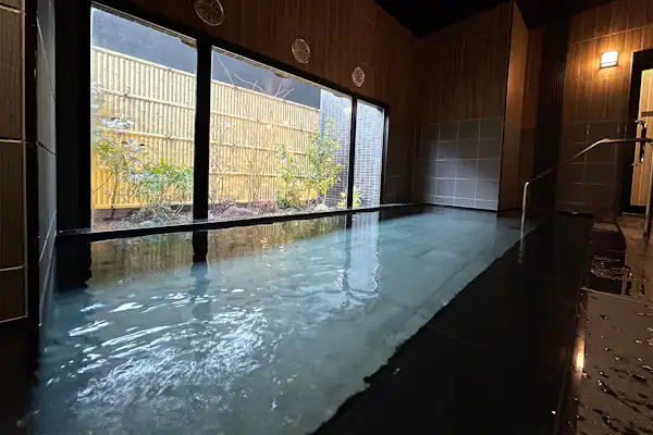 ห้องอาบน้ำรวม