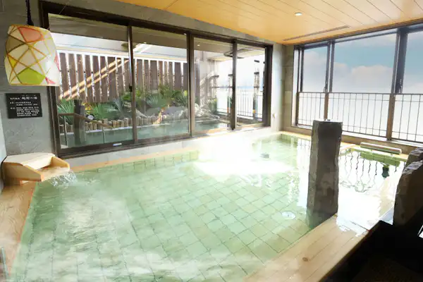 ห้องอาบน้ำรวมขนาดใหญ่