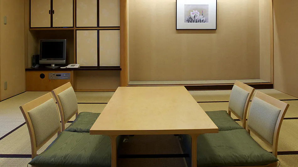 City Center Hotel (Rihga Royal Hotel Group)