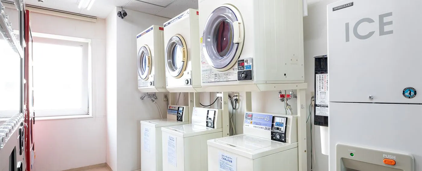 ร้านซักผ้าหยอดเหรียญ