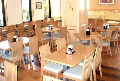 อาหารเช้าแบบบุฟเฟ่ต์