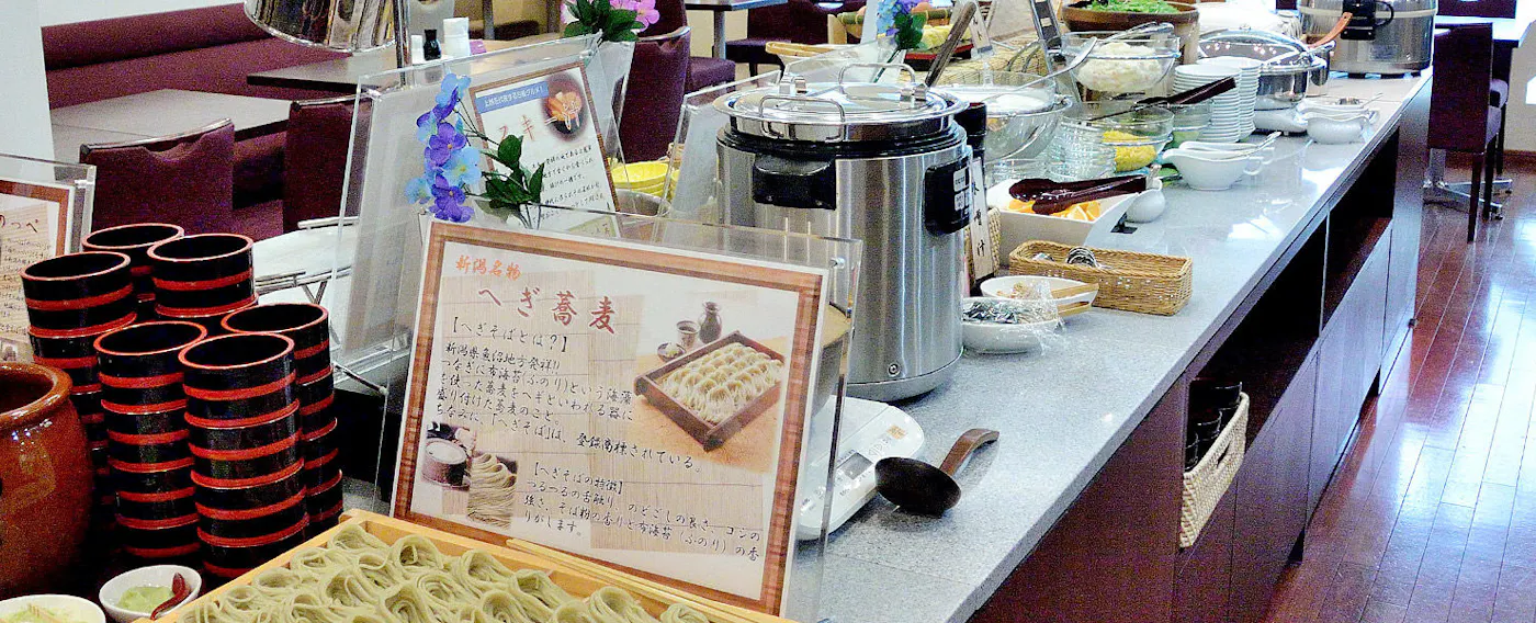 レストラン「ロータス」