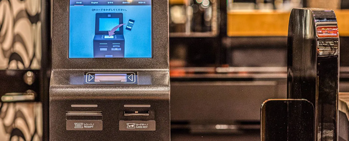 自動チェックイン機