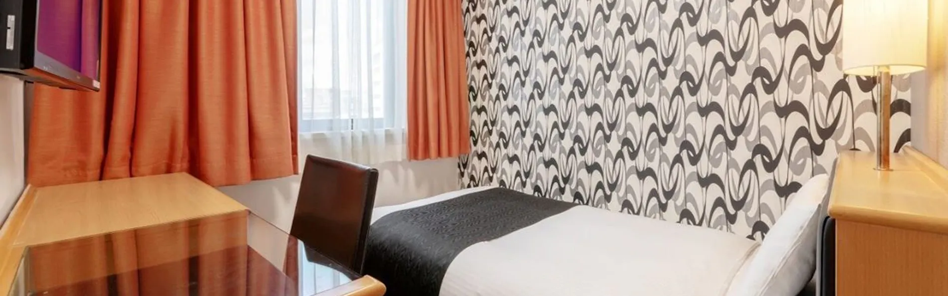 アパホテル〈前橋駅北〉