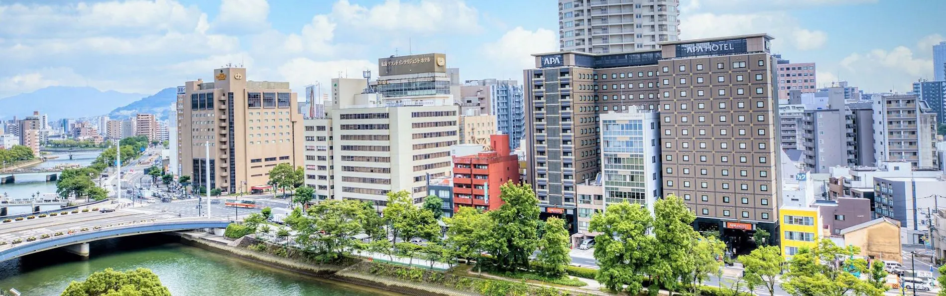 アパホテル〈広島駅前大橋〉