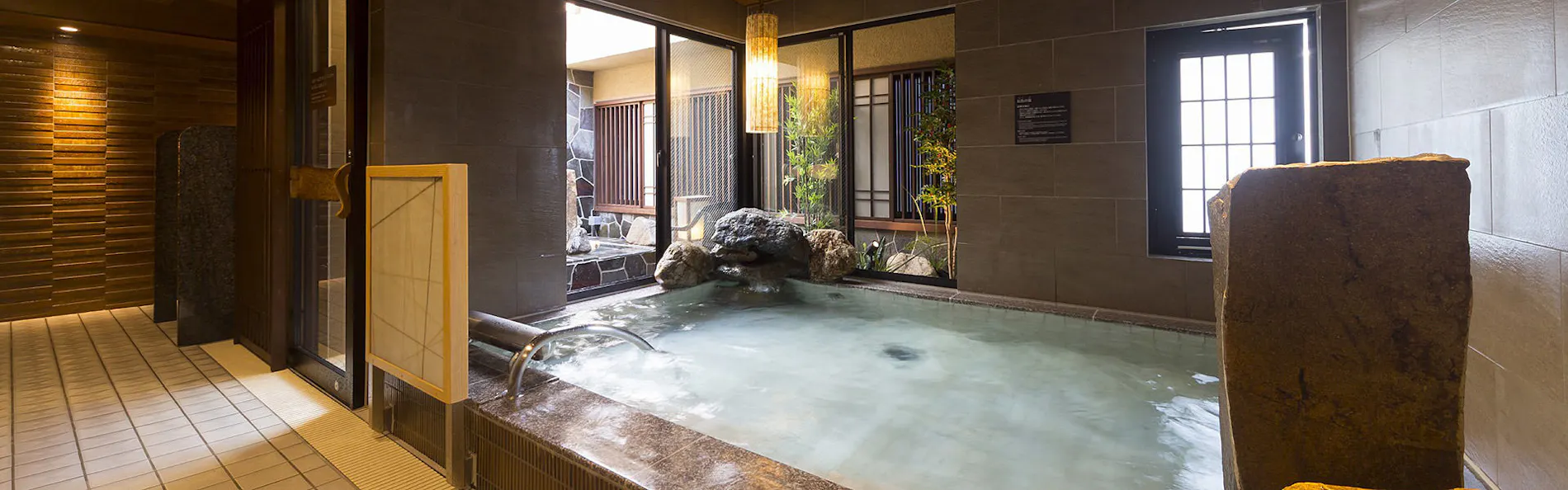 伝馬の湯 ドーミーインPREMIUM東京小伝馬町