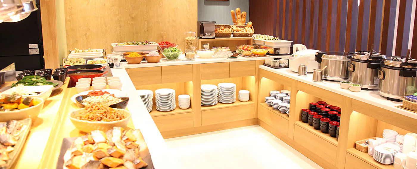 朝食バイキング
