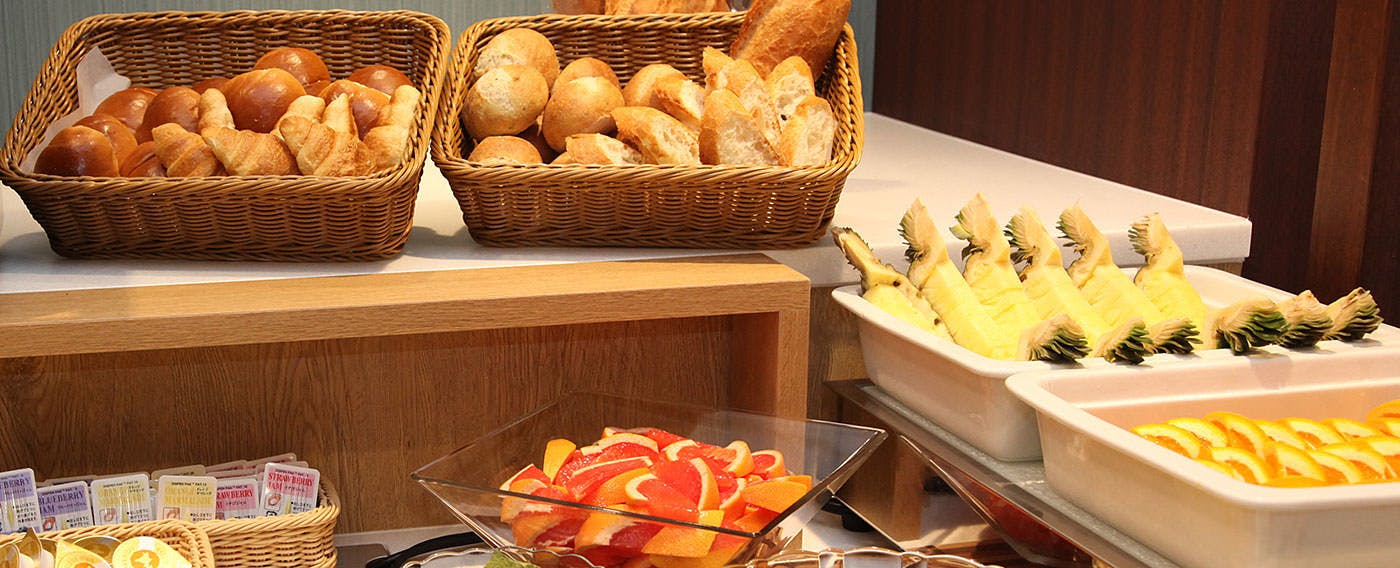 朝食バイキング