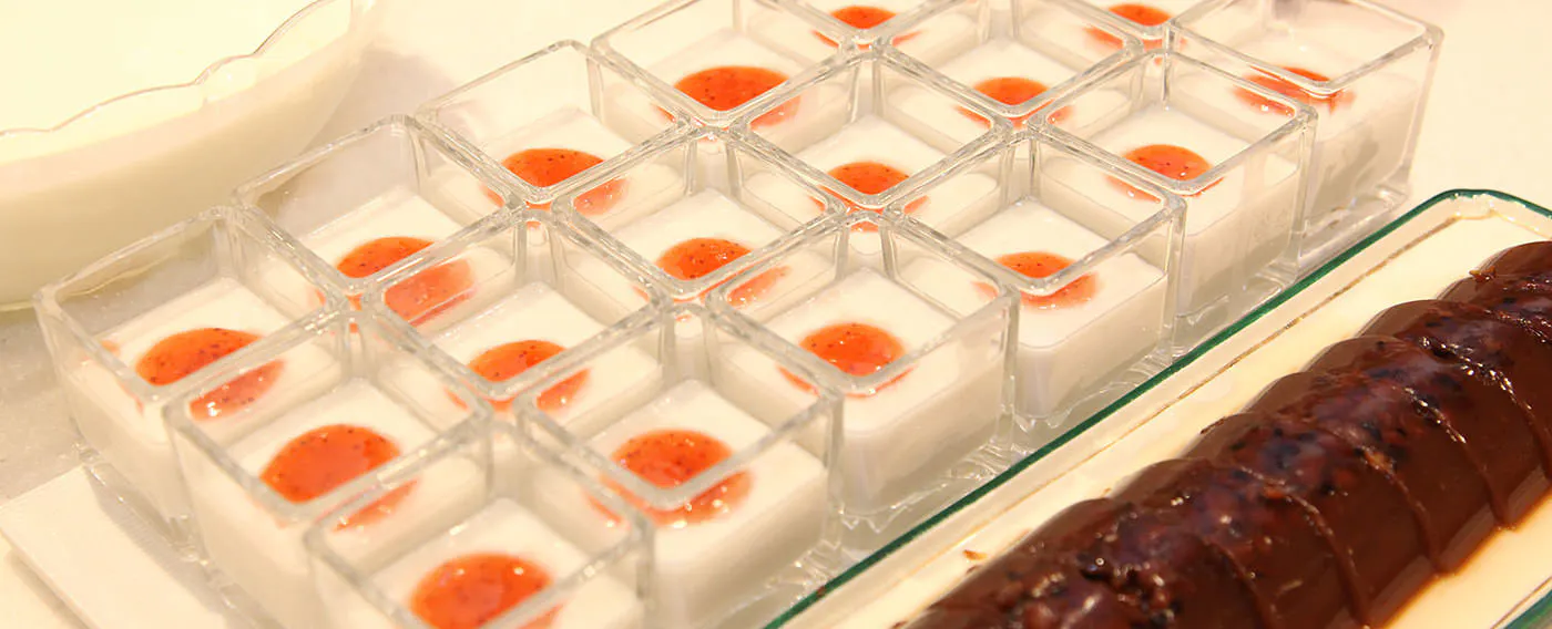 朝食バイキング