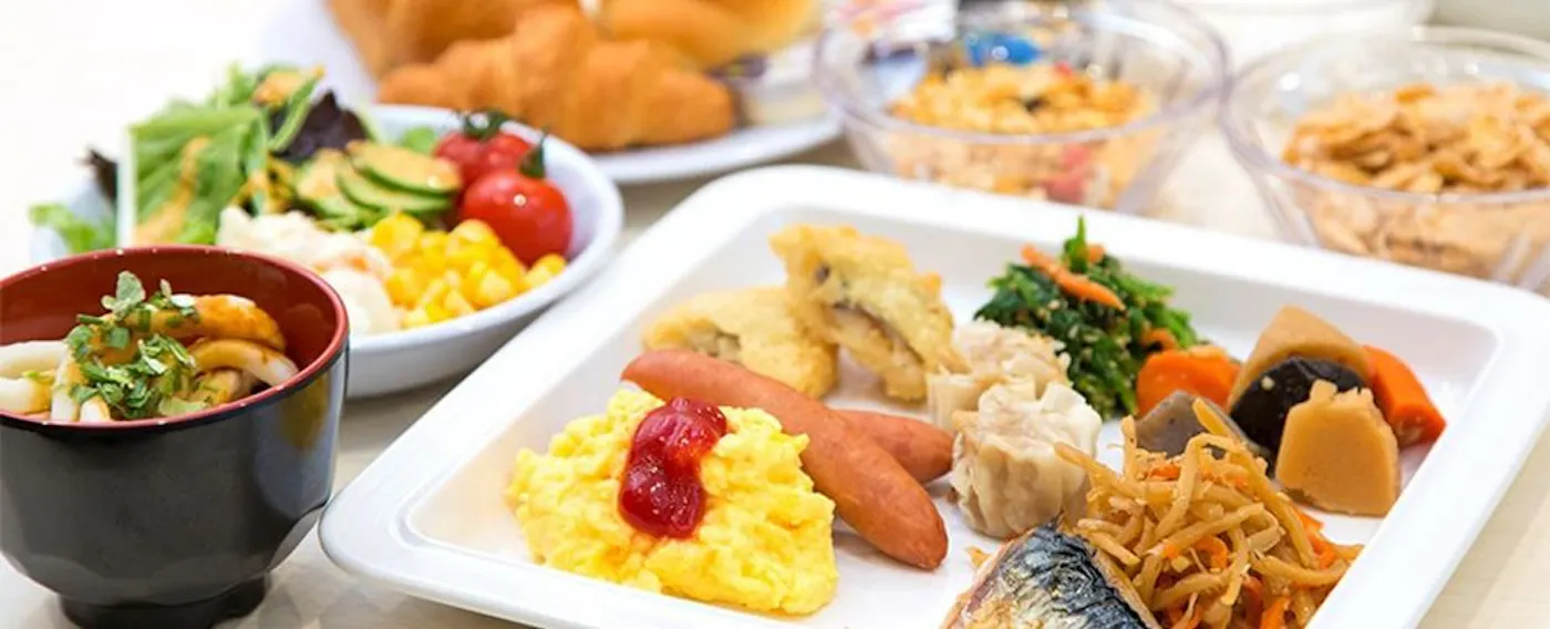 朝食ビュッフェ