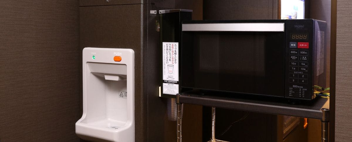 製氷機・電子レンジ