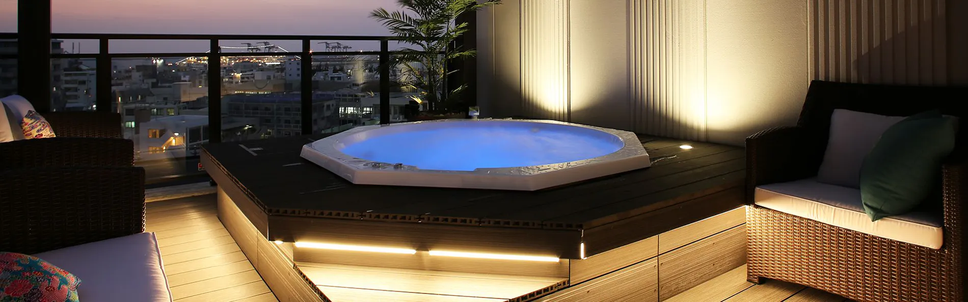 グリーンリッチホテル&カプセル那覇(人工温泉 二股湯の華)