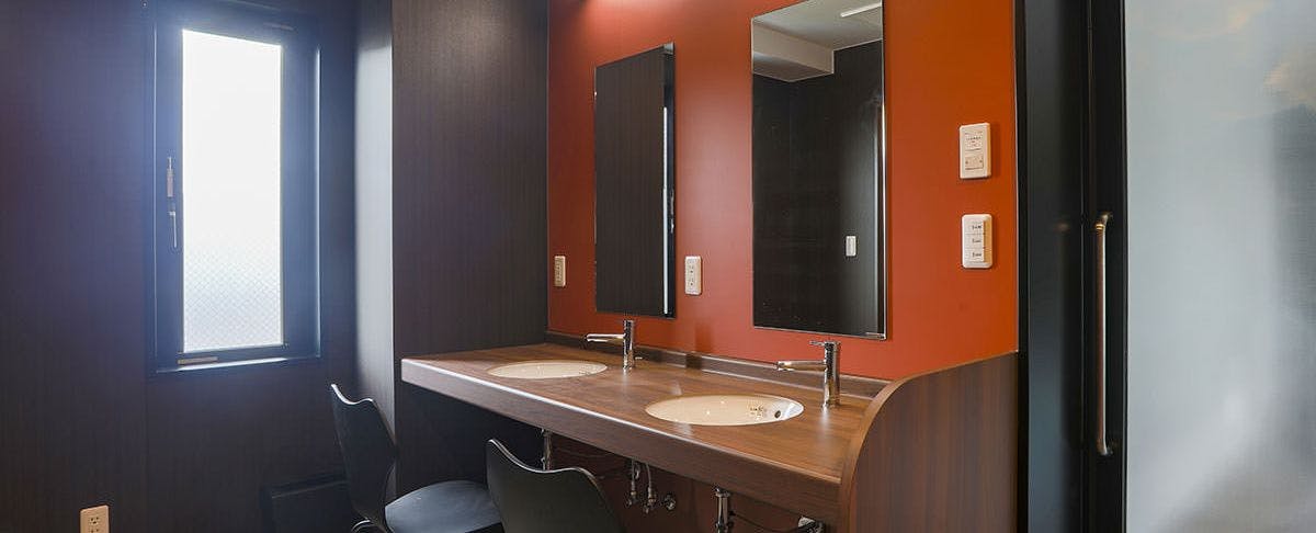 ห้องอาบน้ำรวมขนาดใหญ่