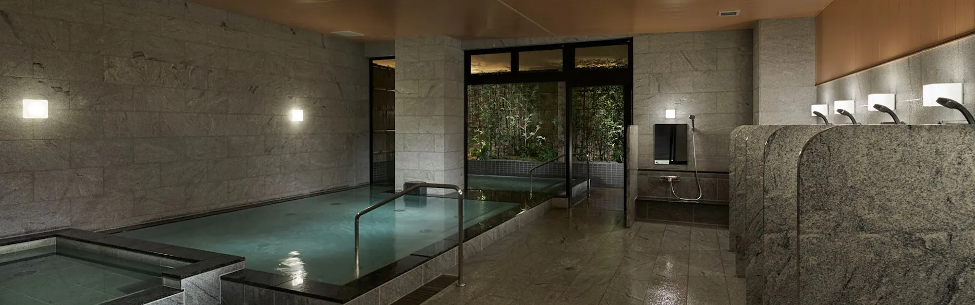 ロイヤルツインホテル京都八条口