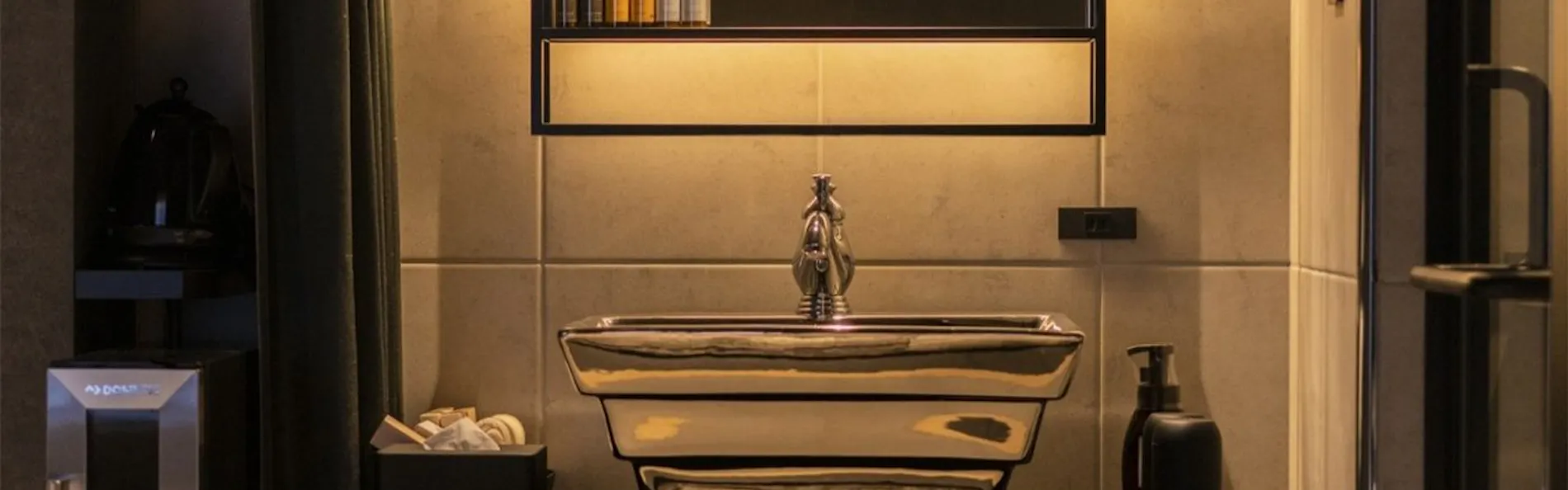 moire HOTEL YOSHIWARA