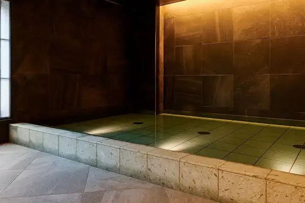 ห้องอาบน้ำสาธารณะ