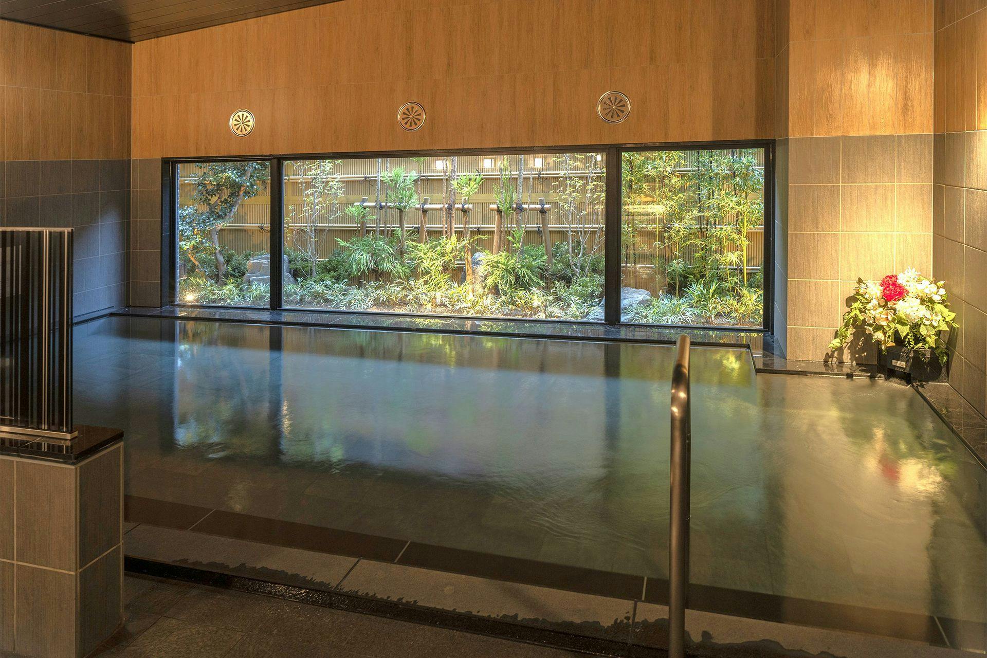 ホテルルートイン四国中央 -三島川之江インター-