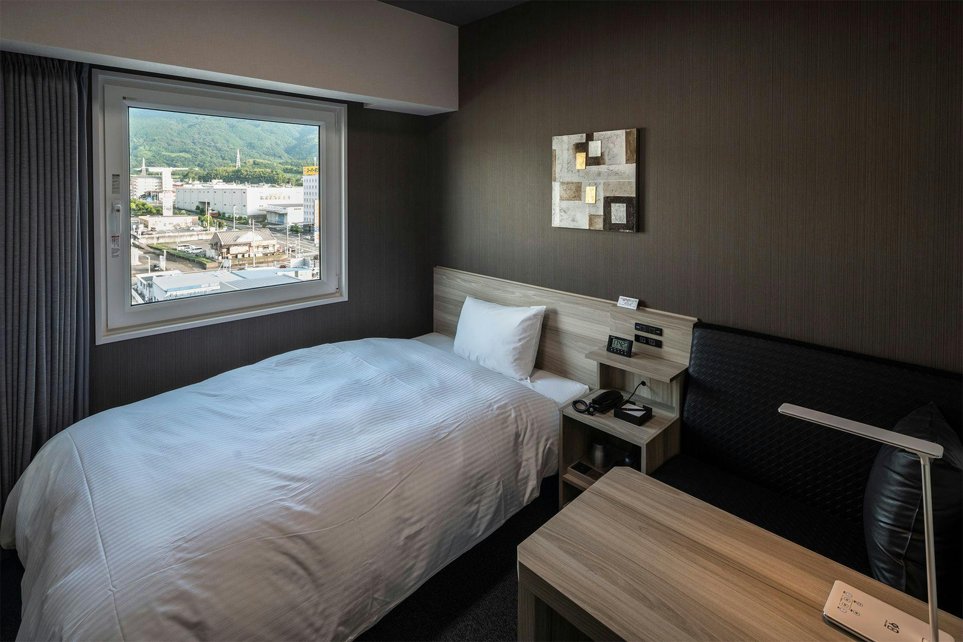 ホテルルートイン四国中央 -三島川之江インター-