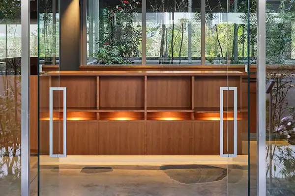 ทางเข้า