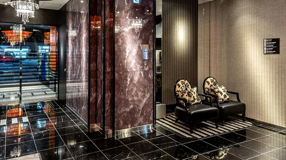 APA Hotel <Kayabacho Hatchobori Ekimae>