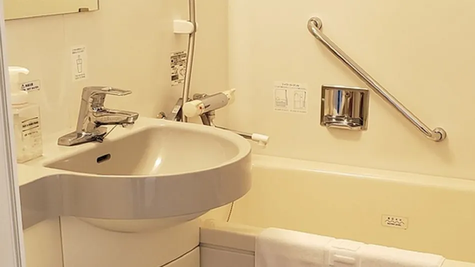 Nishitetsu Inn Kochi Harimayabashi