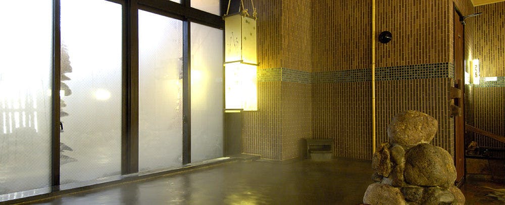 น้ำพุร้อนธรรมชาติ โทโคโระกาวะ โนะ ยุ