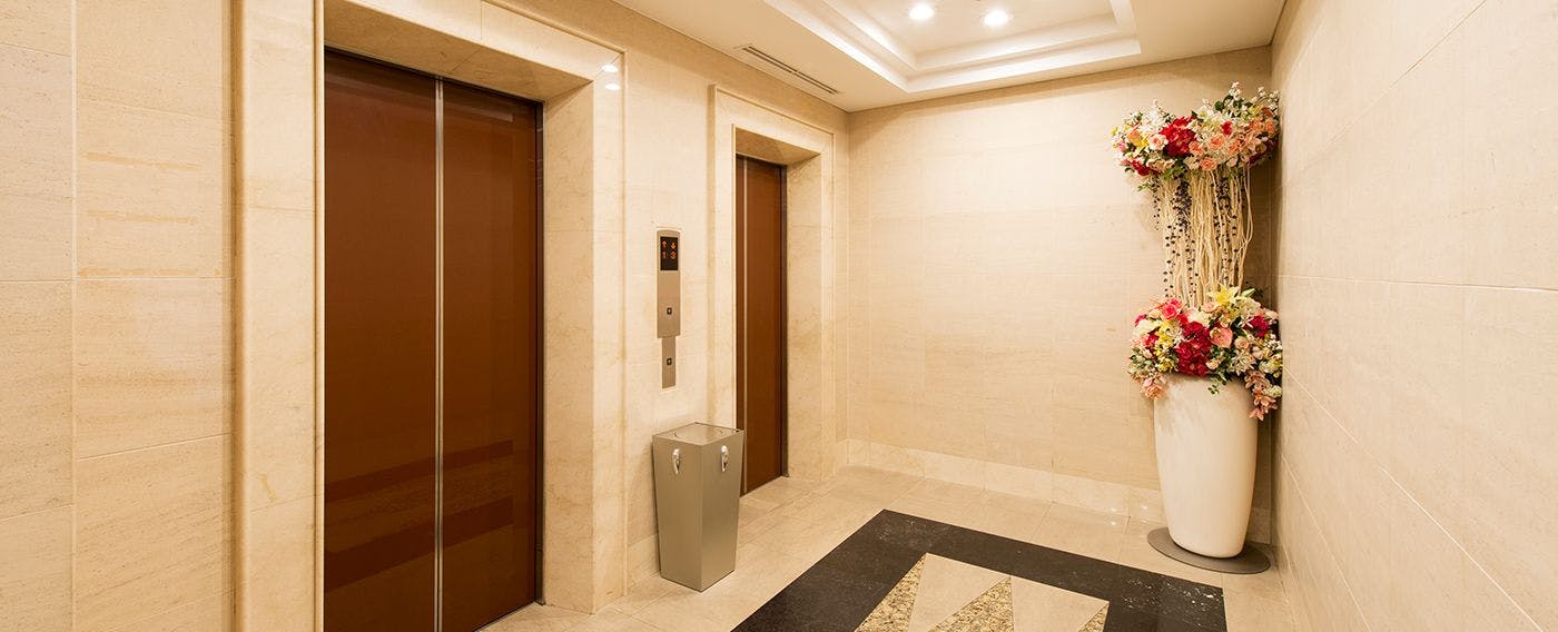 엘리베이터 홀