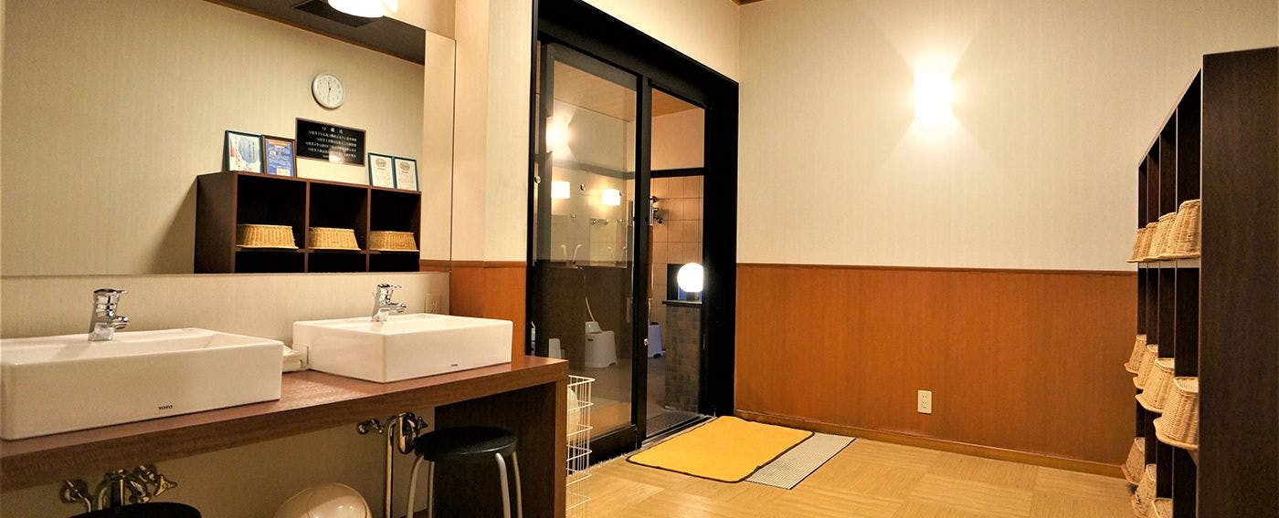 ห้องอาบน้ำสาธารณะ