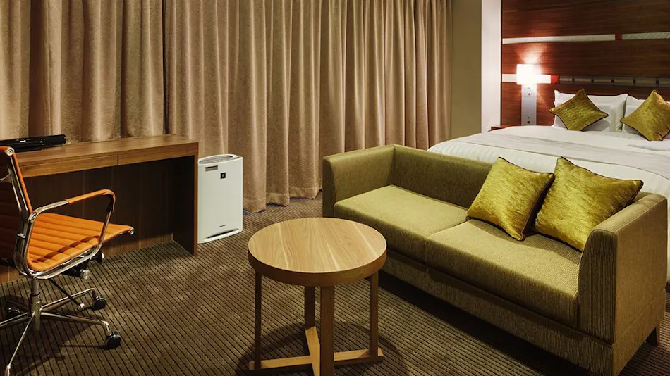 JR-East Hotel Mets Niigata