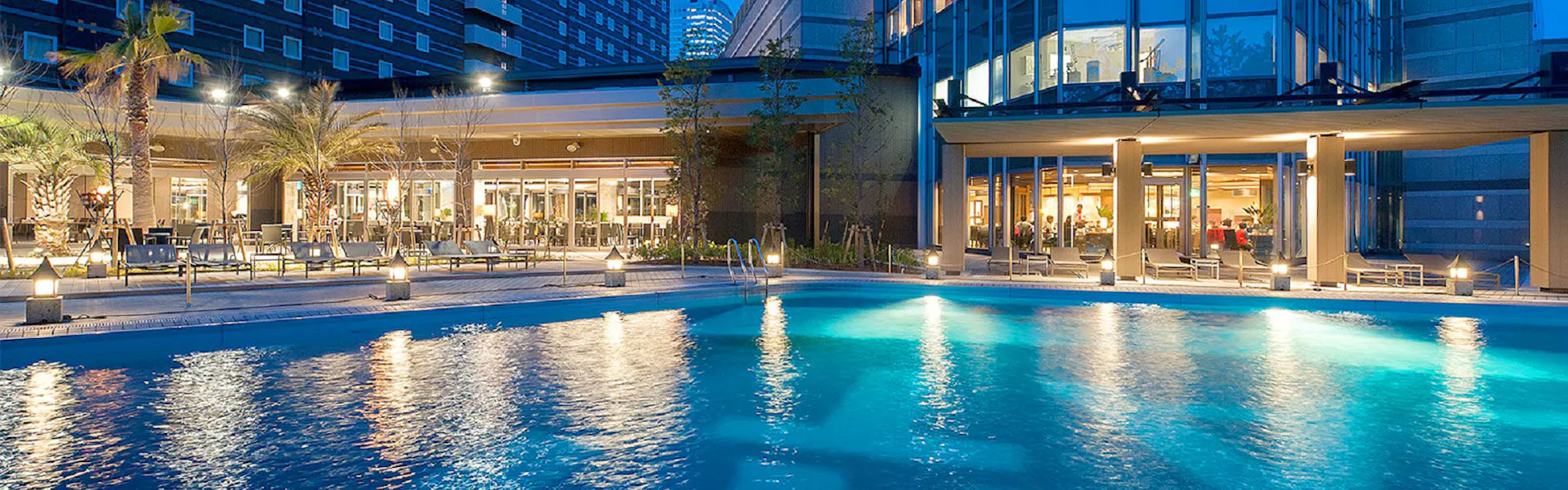 アパホテル&リゾート〈東京ベイ幕張〉