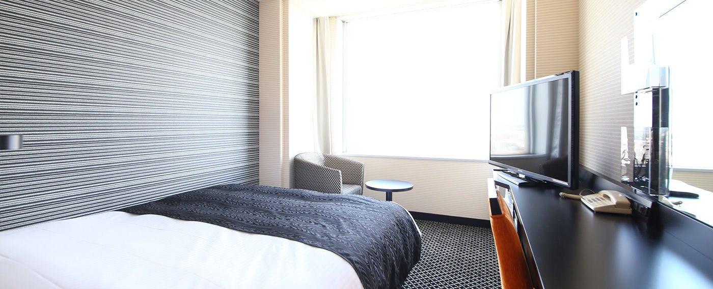 Central Tower "Single/Semi Double"