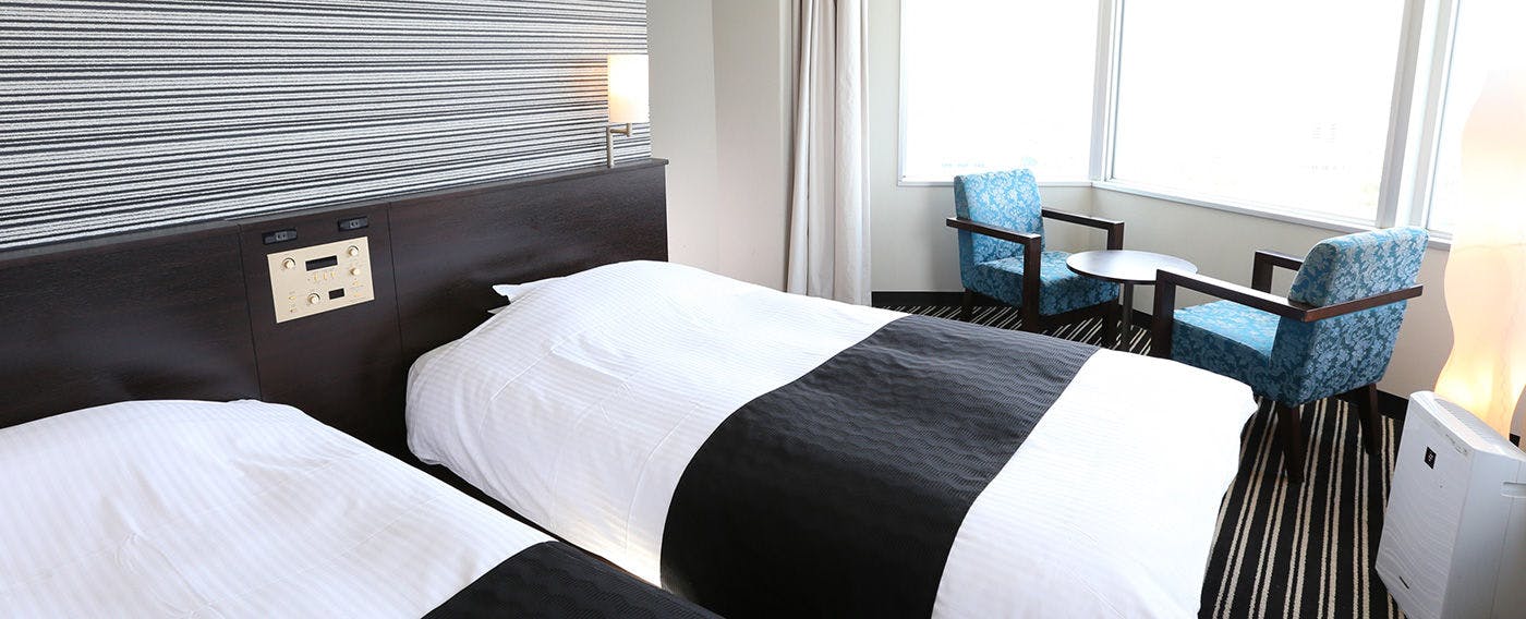 Central Tower "Deluxe Twin"