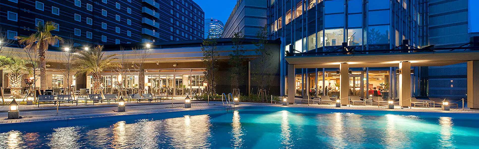 アパホテル&リゾート〈東京ベイ幕張〉