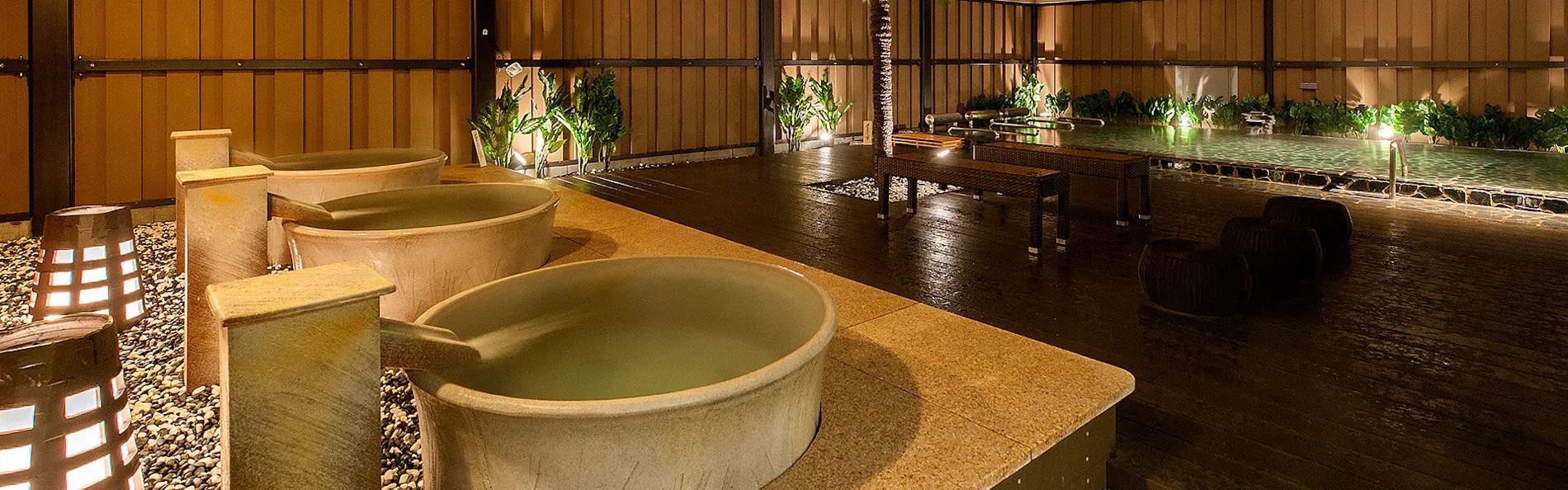 アパホテル&リゾート〈東京ベイ幕張〉