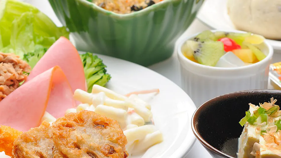 Hotel Route-Inn Saiki Ekimae