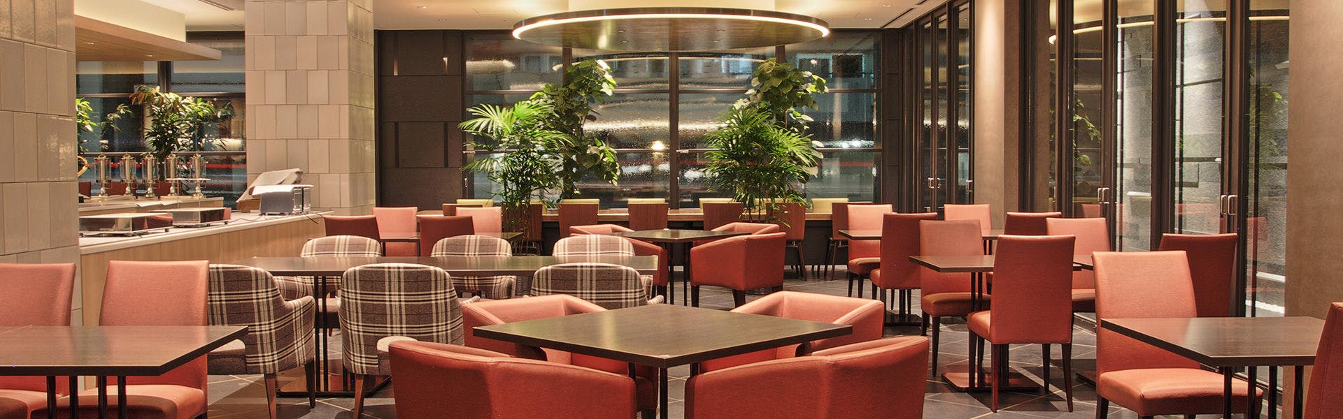 カフェ レストラン