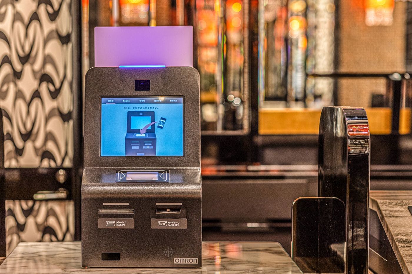 チェックイン機