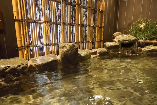 น้ำพุร้อน