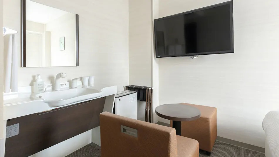 Vessel Inn Hiroshima Ekimae