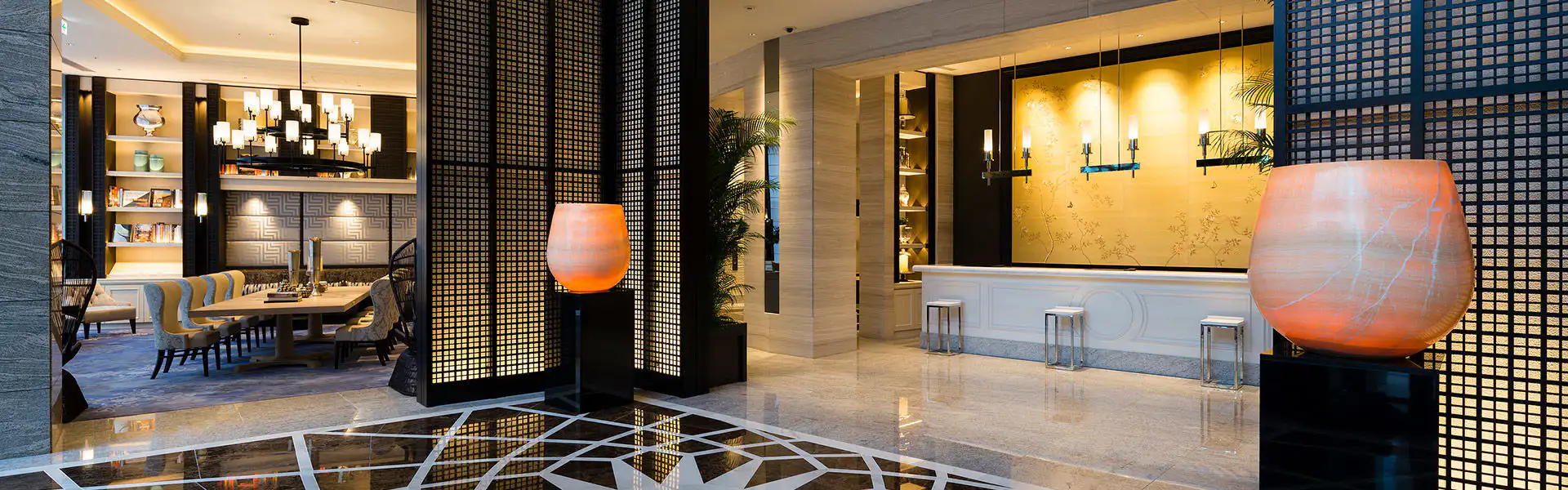 エントランスロビー