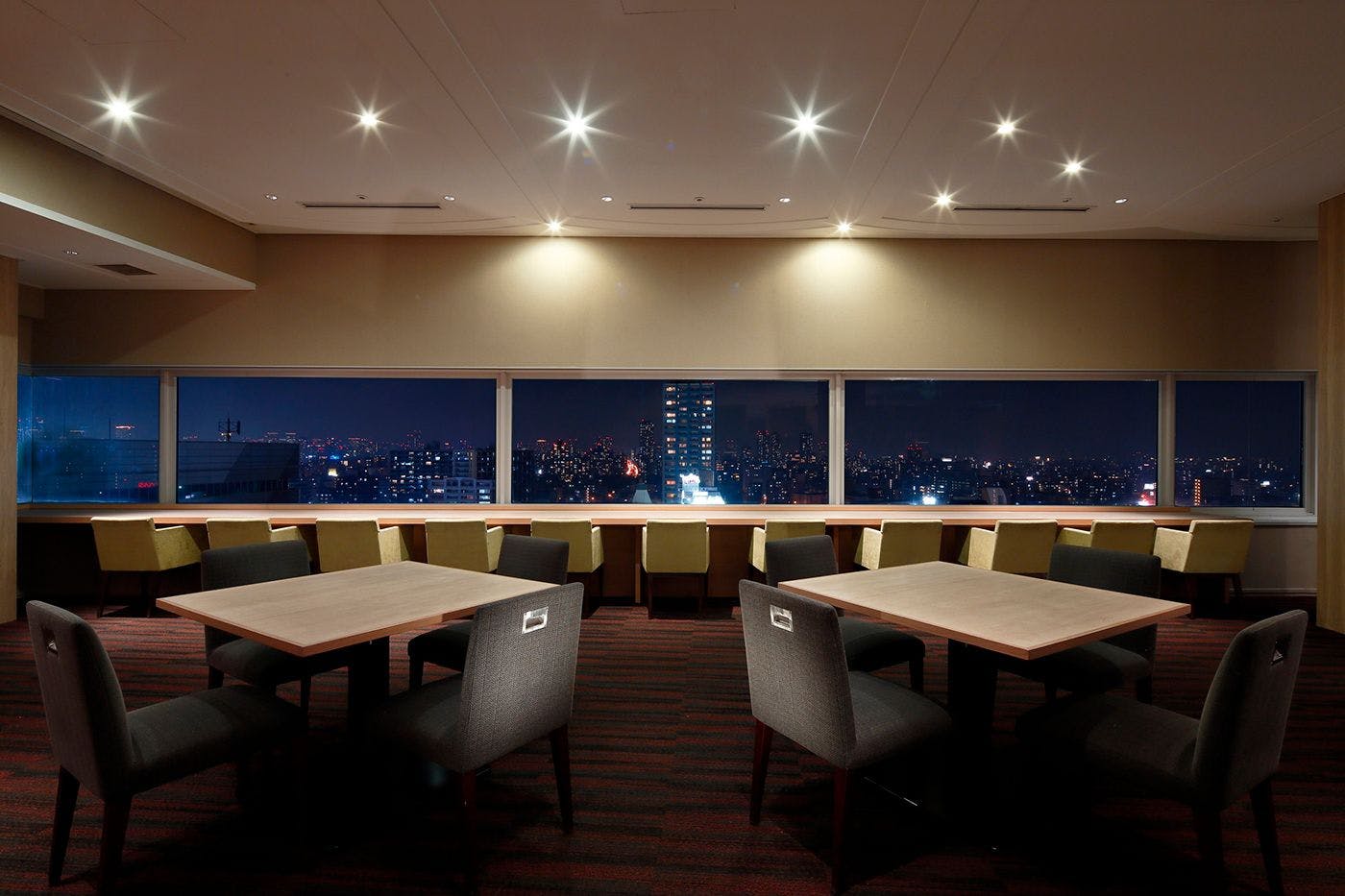 ร้านอาหารมื้อค่ำ