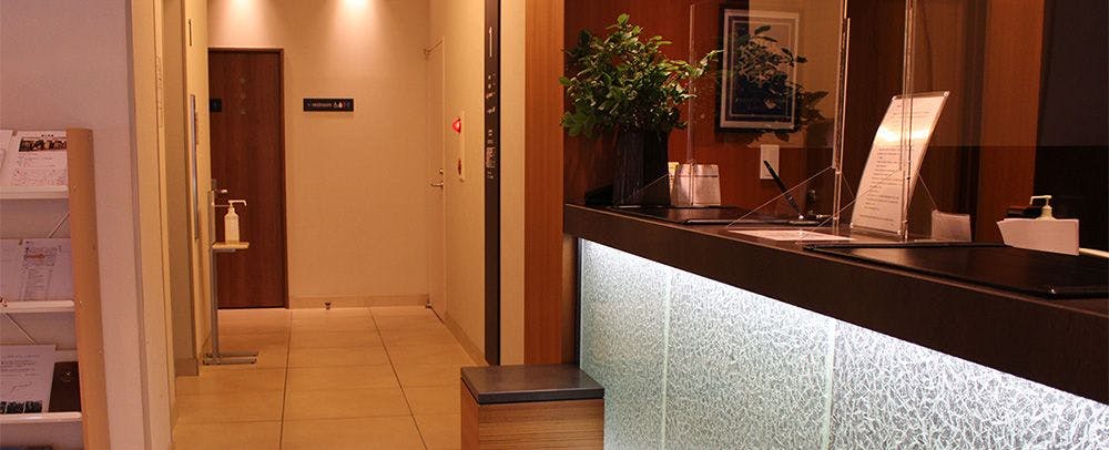 ล็อบบี้และเคาน์เตอร์ชั้น 1