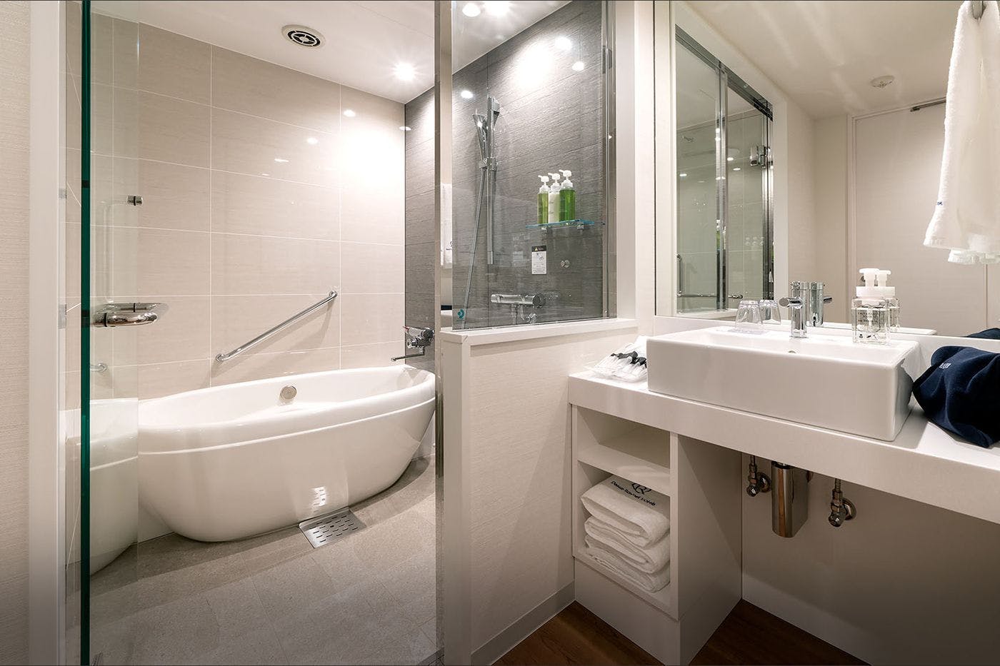 Separuh berasingan (satu contoh)