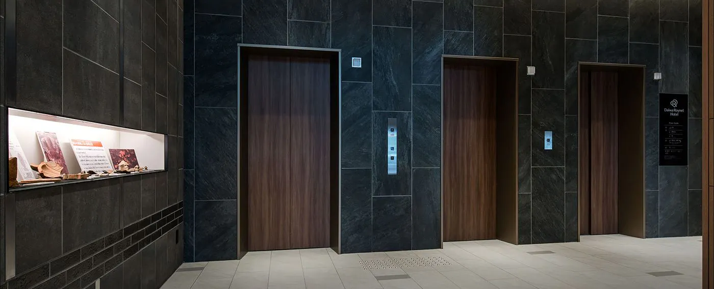 โถงลิฟต์ทางเข้า