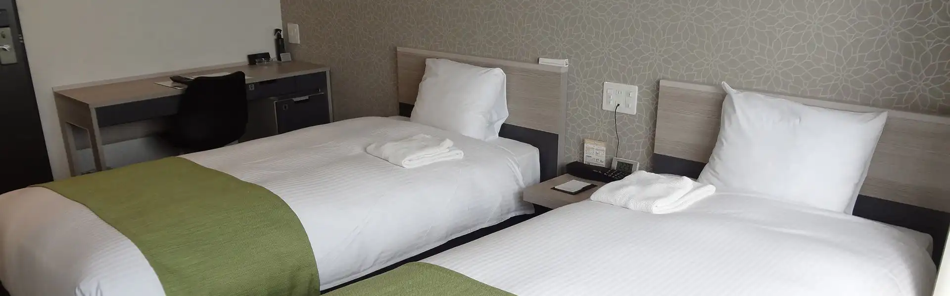 デラックスツイン