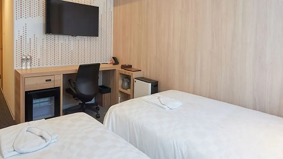 Henn na Hotel Komatsu Ekimae