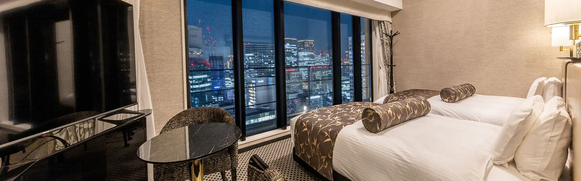 アパホテル&リゾート〈大阪梅田駅タワー〉