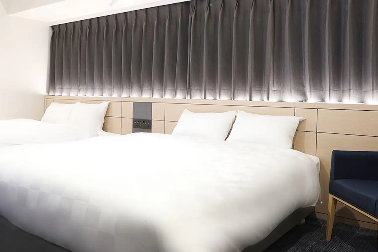 ซูพีเรีย ทวิน