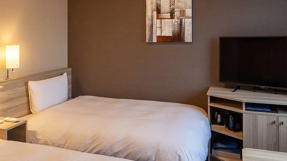 Hotel Route-Inn Miyoshi Ekimae