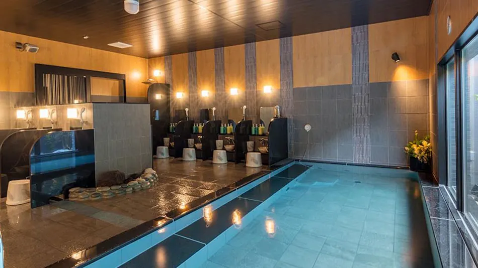 Hotel Route-Inn Miyoshi Ekimae